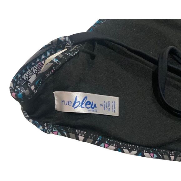 Rue Blue Geometric Cutout High Neck Halter Swim Top - Picture 7 of 7